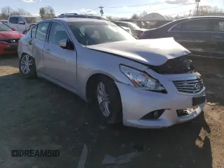 2015 Infiniti Q40 with VIN JN1CV6ARXFM523366, listed as a Copart auction lot 44631984 with 145,872 mi miles. Bid and sale history available at carsss.com. Image 4.