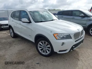 2014 BMW X3 xDrive28i z VIN 5UXWX9C54E0D42139, wystawiony jako IAAI lot #42767816 z przebiegiem 89 717 mil mil oraz . Historia ofert i sprzedaży dostępna na DreamBid. Obrazek 1.