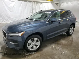 2022 Volvo XC60 Momentum z VIN YV4L12DK5N1088107, wystawiony jako Copart lot #46152025 z przebiegiem 64 751 mil mil oraz Czysty tytuł • Clean title. Historia ofert i sprzedaży dostępna na DreamBid. Obrazek 1.