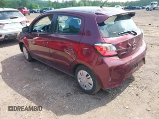 2024 Mitsubishi Mirage ES z VIN ML32AUHJ0RH024469, wystawiony jako IAAI lot #42394732 z przebiegiem 12 869 mil mil oraz . Historia ofert i sprzedaży dostępna na DreamBid. Obrazek 3.