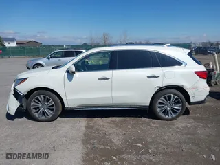 2017 Acura MDX w/Technology Pkg with VIN 5FRYD4H5XHB002025, listed as a IAAI auction lot 41835718 with 121,066 mi miles. Bid and sale history available at carsss.com. Image 14.