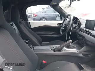 2016 Mazda MX-5 Miata Club z VIN JM1NDAC72G0109482, wystawiony jako IAAI lot #42042540 z przebiegiem 46 853 mil mil oraz . Historia ofert i sprzedaży dostępna na DreamBid. Obrazek 5.