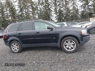 2006 Volvo XC90 4.4L V8 with VIN YV4CZ852661294452, listed as a IAAI auction lot 41720039 with 182,645 mi miles. Bid and sale history available at carsss.com. Image 13.