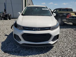 2019 Chevrolet Trax LS with VIN 3GNCJKSB5KL172915, listed as a Copart auction lot 49205615 with 90,349 mi miles and Salvage Title. Bid and sale history available at carsss.com. Image 5.