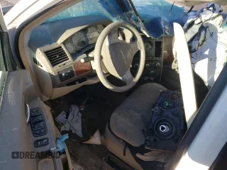 2008 Chrysler Town & Country LX with VIN 2A8HR44H58R725507, listed as a Copart auction lot 46929055 with 0 mi miles and Salvage Title. Bid and sale history available at carsss.com. Image 8.