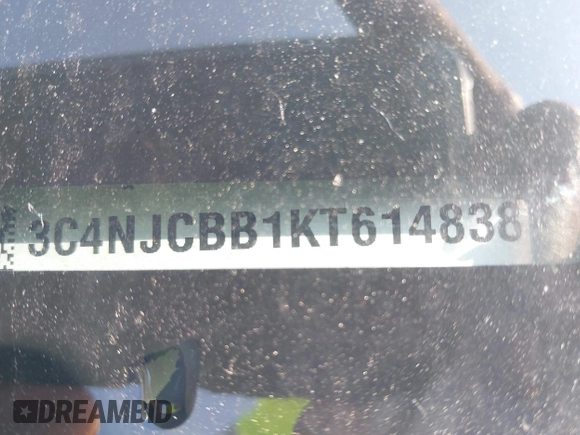 2019 Jeep Compass Altitude z VIN 3C4NJCBB1KT614838, wystawiony jako IAAI lot #42470666 z przebiegiem 31 362 mil mil oraz . Historia ofert i sprzedaży dostępna na DreamBid. Obrazek 9.