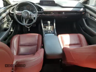 2022 Mazda 3 Carbon Edition с VIN 3MZBPACL3NM318079, выставлен на аукционе Copart как лот 58185015 с пробегом 36 299 миль миль и Списание • Salvage title. История ставок и продаж доступна на DreamBid. Изображение 8.