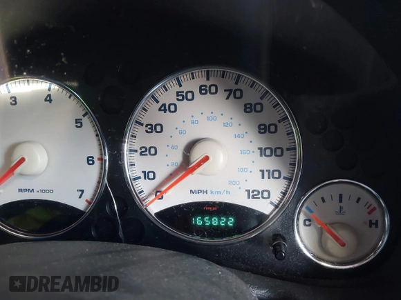 2004 Jeep Liberty Limited with VIN 1J4GL58K64W254155, listed as a IAAI auction lot 41350175 with 165,822 mi miles. Bid and sale history available at carsss.com. Image 15.