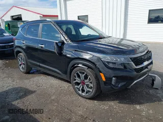 2022 Kia Seltos SX with VIN KNDETCA23N7301181, listed as a IAAI auction lot 41807942 with 46,247 mi miles and . Bid and sale history available at DreamBid. Image 1.