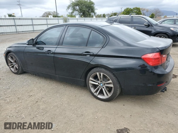 2014 BMW 3 Series 328i z VIN WBA3C1C56EK113073, wystawiony jako Copart lot #53875915 z przebiegiem 166 403 mil mil oraz Czysty tytuł • Clean title. Historia ofert i sprzedaży dostępna na DreamBid. Obrazek 2.