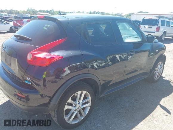 2014 Nissan Juke S with VIN JN8AF5MR1ET451280, listed as a IAAI auction lot 41821854 with 156,632 mi miles. Bid and sale history available at carsss.com. Image 4.