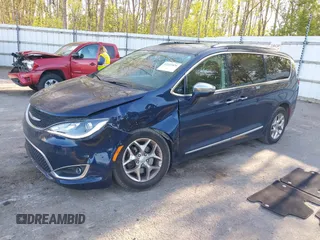 2018 Chrysler Pacifica Limited с VIN 2C4RC1GG9JR185650, выставлен на аукционе IAAI как лот 42225426 с пробегом 130 463 миль миль и . История ставок и продаж доступна на DreamBid. Изображение 17.