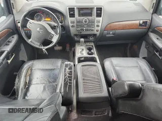 2010 Nissan Armada Titanium z VIN 5N1BA0ND0AN619506, wystawiony jako Copart lot #58329005 z przebiegiem 212 496 mil mil oraz Szkoda całkowita • Salvage title. Historia ofert i sprzedaży dostępna na DreamBid. Obrazek 8.