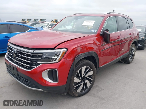 2024 Volkswagen Atlas SEL with VIN 1V2BR2CA3RC533646, listed as a IAAI auction lot 41772115 with 10,498 mi miles and . Bid and sale history available at DreamBid. Image 17.