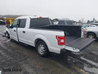 2018 Ford F-150 XL with VIN 1FTEW1CP7JKD60682, listed as a IAAI auction lot 41470929 with 85,969 mi miles. Bid and sale history available at carsss.com. Image 3.