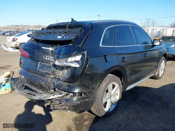 2019 Audi Q5 Premium Plus with VIN WA1BNAFY2K2120476, listed as a IAAI auction lot 41761696 with 34078 miles. Bid and sale history available at carsss.com. Image 4.