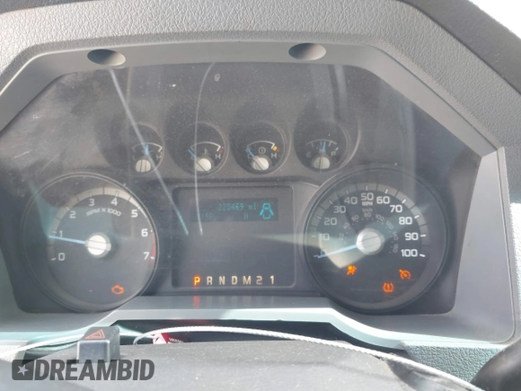 2013 Ford F-250 XL with VIN 1FT7W2A67DEA15423, listed as a IAAI auction lot 42647219 with 225,469 mi miles and . Bid and sale history available at DreamBid. Image 7.