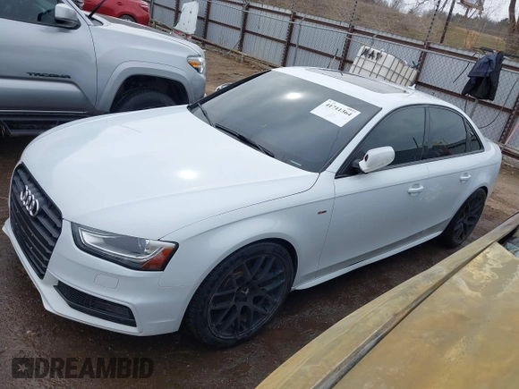 2015 Audi A4 Premium Plus with VIN WAUFFAFL6FN001386, listed as a IAAI auction lot 41711364 with 112,677 mi miles. Bid and sale history available at carsss.com. Image 14.