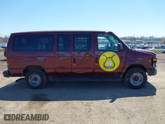 2011 Ford Econoline Passenger XL with VIN 1FBNE3BL3BDA44686, listed as a IAAI auction lot 41987064 with 76,116 mi miles. Bid and sale history available at carsss.com. Image 13.