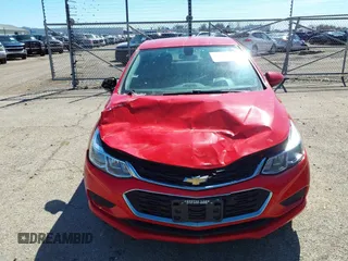 2017 Chevrolet Cruze LS z VIN 1G1BC5SM3H7173634, wystawiony jako IAAI lot #41822124 z przebiegiem 235 854 mil mil oraz . Historia ofert i sprzedaży dostępna na DreamBid. Obrazek 12.