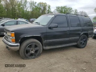 1999 Chevrolet Tahoe Z71 with VIN 1GNEK13R6XJ443409, listed as a Copart auction lot 53613625 with 188,790 mi miles and Salvage Title. Bid and sale history available at DreamBid. Image 1.