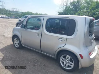 2010 Nissan Cube S z VIN JN8AZ2KR9AT166376, wystawiony jako IAAI lot #42252505 z przebiegiem 147 169 mil mil oraz . Historia ofert i sprzedaży dostępna na DreamBid. Obrazek 3.