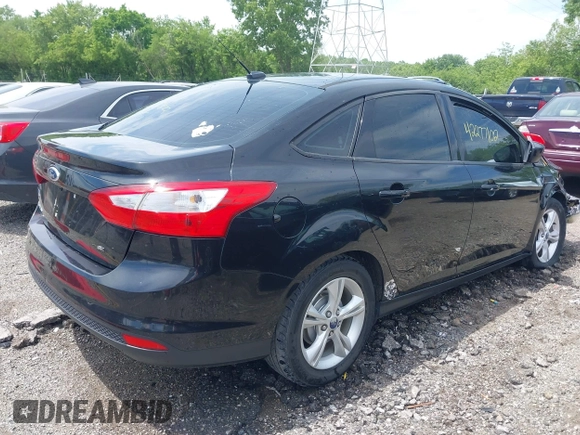 2012 Ford Focus SE с VIN 1FAHP3F28CL152822, выставлен на аукционе IAAI как лот 42277102 с пробегом 165 564 миль миль и . История ставок и продаж доступна на DreamBid. Изображение 4.