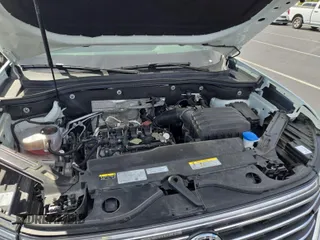 2024 Volkswagen Atlas SE с VIN 1V2HR2CA9RC564720, выставлен на аукционе IAAI как лот 42774211 с пробегом 22 207 миль миль и . История ставок и продаж доступна на DreamBid. Изображение 4.