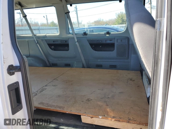 2013 Ford Econoline Passenger XL with VIN 1FBSS3BL0DDA55949, listed as a Copart auction lot 49943195 with 178,093 mi miles and Clean title. Bid and sale history available at DreamBid. Image 11.