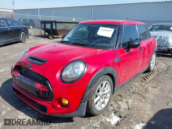 2017 MINI Hardtop 4 Door Cooper S z VIN WMWXU3C36H2F49616, wystawiony jako IAAI lot #41800805 z przebiegiem 114 259 mil mil oraz . Historia ofert i sprzedaży dostępna na DreamBid. Obrazek 17.