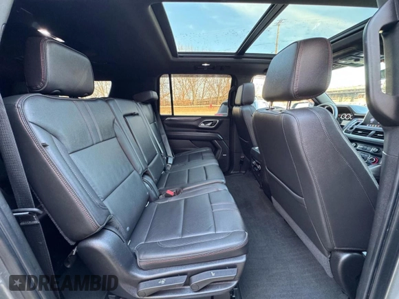 2021 Chevrolet Suburban RST with VIN 1GNSKEKD9MR358433, listed as a Copart auction lot 56817195 with 216,827 mi miles and Clean Title. Bid and sale history available at DreamBid. Image 6.