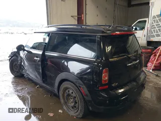 2011 MINI Clubman z VIN WMWZF3C50BT188693, wystawiony jako IAAI lot #41594216 z przebiegiem 156 768 mil mil oraz . Historia ofert i sprzedaży dostępna na DreamBid. Obrazek 3.