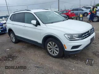 2020 Volkswagen Tiguan S z VIN 3VV0B7AX0LM140910, wystawiony jako IAAI lot #42622385 z przebiegiem 80 998 mil mil oraz . Historia ofert i sprzedaży dostępna na DreamBid. Obrazek 1.