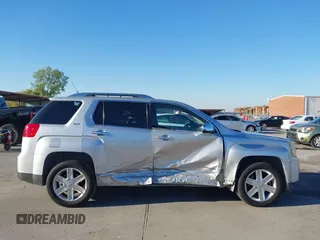 2010 GMC Terrain SLT-2 with VIN 2CTALHEW1A6298983, listed as a IAAI auction lot 40981841 with 131,821 mi miles and . Bid and sale history available at carsss.com. Image 13.