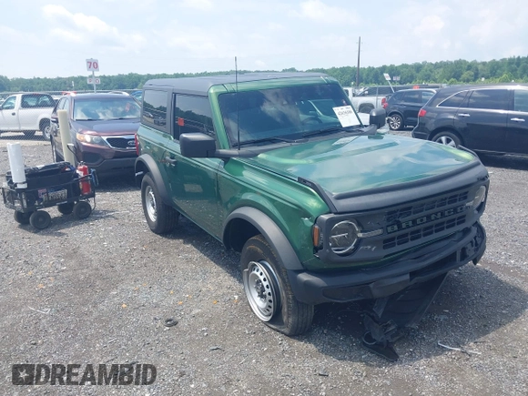 2022 Ford Bronco with VIN 1FMDE5AP3NLB62959, listed as a IAAI auction lot 42636180 with 33,827 mi miles and . Bid and sale history available at DreamBid. Image 1.