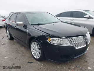 2011 Lincoln MKZ with VIN 3LNHL2GC3BR759343, listed as a IAAI auction lot 41578260 with 105,912 mi miles. Bid and sale history available at carsss.com. Image 1.