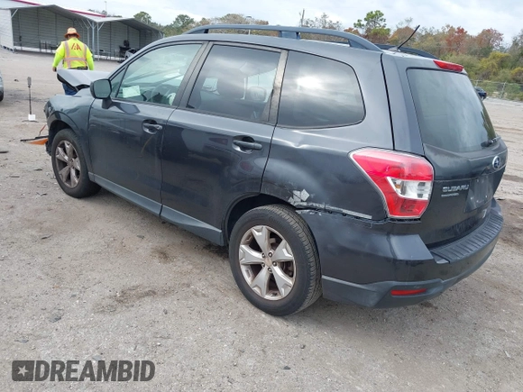 2015 Subaru Forester 2.5i Premium with VIN JF2SJADCXFG413237, listed as a IAAI auction lot 41339099 with 137,239 mi miles. Bid and sale history available at carsss.com. Image 3.