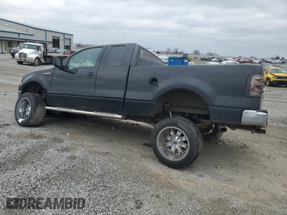 2004 Ford F-150 XLT with VIN 1FTPX14564NA15018, listed as a Copart auction lot 45190465 with 0 mi miles and Salvage Title. Bid and sale history available at carsss.com. Image 2.
