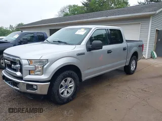 2015 Ford F-150 XLT z VIN 1FTEW1EG2FFA42949, wystawiony jako IAAI lot #42353392 z przebiegiem 204 365 mil mil oraz . Historia ofert i sprzedaży dostępna na DreamBid. Obrazek 2.