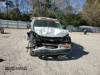 2003 Chevrolet Express Cargo z VIN 1GCFG15X531108386, wystawiony jako Copart lot #50409364 z przebiegiem Nie podano mil oraz Szkoda całkowita • Salvage title. Historia ofert i sprzedaży dostępna na DreamBid. Obrazek 11.