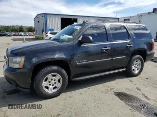 2008 Chevrolet Tahoe 3LT z VIN 1GNFC13058J219035, wystawiony jako Copart lot #52613825 z przebiegiem 151 270 mil mil oraz Szkoda całkowita • Salvage title. Historia ofert i sprzedaży dostępna na DreamBid. Obrazek 1.