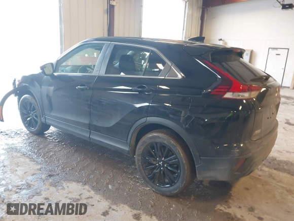 2024 Mitsubishi Eclipse Cross LE z VIN JA4ATVAA2RZ013156, wystawiony jako IAAI lot #41723043 z przebiegiem 21 840 mil mil oraz . Historia ofert i sprzedaży dostępna na DreamBid. Obrazek 3.