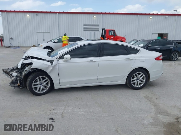 2015 Ford Fusion SE with VIN 3FA6P0HD7FR132006, listed as a IAAI auction lot 41834816 with 131,257 mi miles. Bid and sale history available at carsss.com. Image 15.