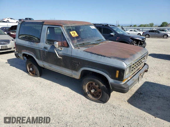 1984 Ford Bronco with VIN 1FMCU14S6EUA81956, listed as a Copart auction lot 53947335 with 2,868 mi miles and Clean title. Bid and sale history available at DreamBid. Image 4.