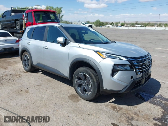 2024 Nissan Rogue SV with VIN 5N1BT3BA1RC696625, listed as a IAAI auction lot 42179968 with 28,943 mi miles and . Bid and sale history available at carsss.com. Image 1.