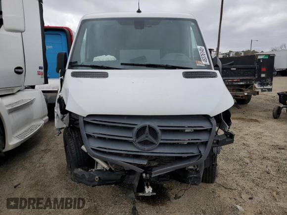 2021 Mercedes-Benz Sprinter Cargo with VIN W1Y70BGY4MT063964, listed as a Copart auction lot 46376145 with Not Provided miles and Salvage Title. Bid and sale history available at carsss.com. Image 5.