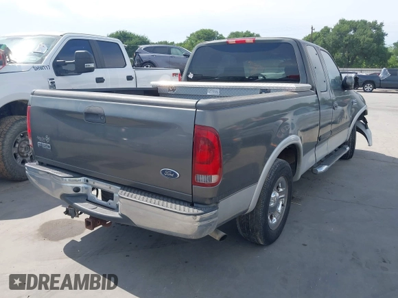 2002 Ford F-150 XL с VIN 1FTRX17W22NB51110, выставлен на аукционе IAAI как лот 42065464 с пробегом 346 583 миль миль и . История ставок и продаж доступна на DreamBid. Изображение 4.