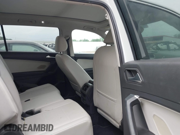 2019 Volkswagen Tiguan SE with VIN 3VV3B7AX6KM018161, listed as a IAAI auction lot 42279398 with 96,534 mi miles and . Bid and sale history available at DreamBid. Image 8.