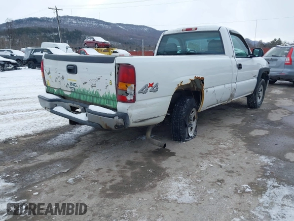 2000 Chevrolet Silverado 1500 with VIN 1GCEK14V8YE421717, listed as a IAAI auction lot 41280823 with 185,551 mi miles. Bid and sale history available at carsss.com. Image 6.