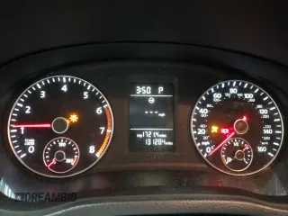 2014 Volkswagen Passat S z VIN 1VWAS7A39EC024588, wystawiony jako Copart lot #57968045 z przebiegiem 131 284 mil mil oraz Szkoda całkowita • Salvage title. Historia ofert i sprzedaży dostępna na DreamBid. Obrazek 9.